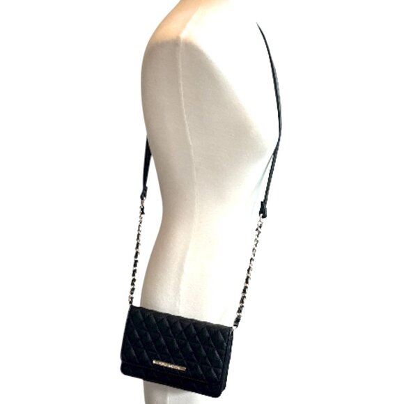 Steve Madden Black Quilted Crossbody Bag - Picture 3 of 12